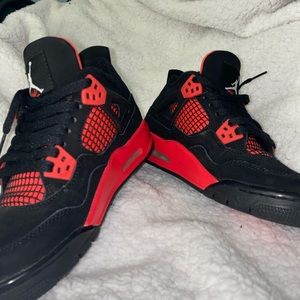 Air Jordan 4 Retro